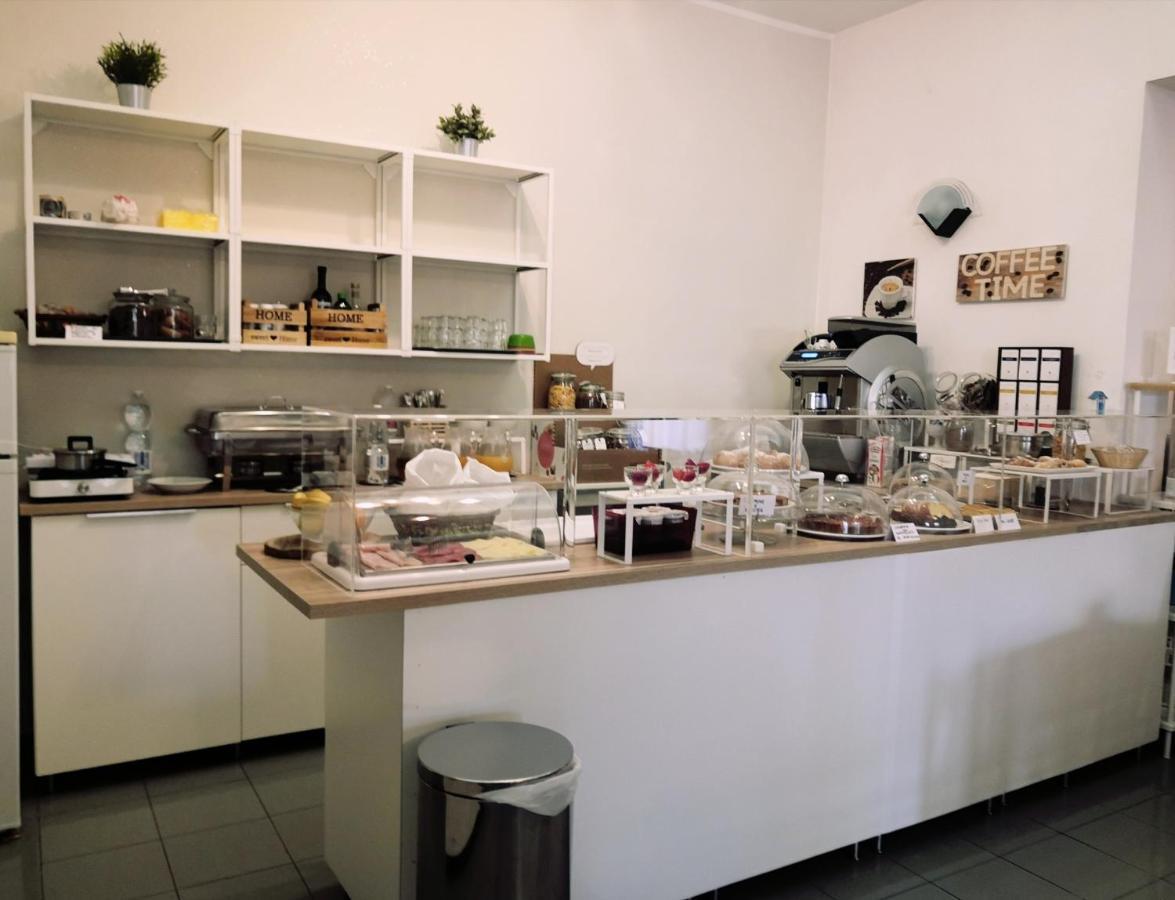 Hotel Iride Suite & Breakfast- Ideale Per Famiglie E Coppie Riccione Dış mekan fotoğraf