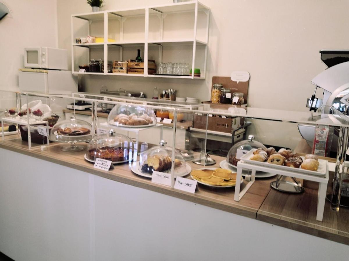 Hotel Iride Suite & Breakfast- Ideale Per Famiglie E Coppie Riccione Dış mekan fotoğraf
