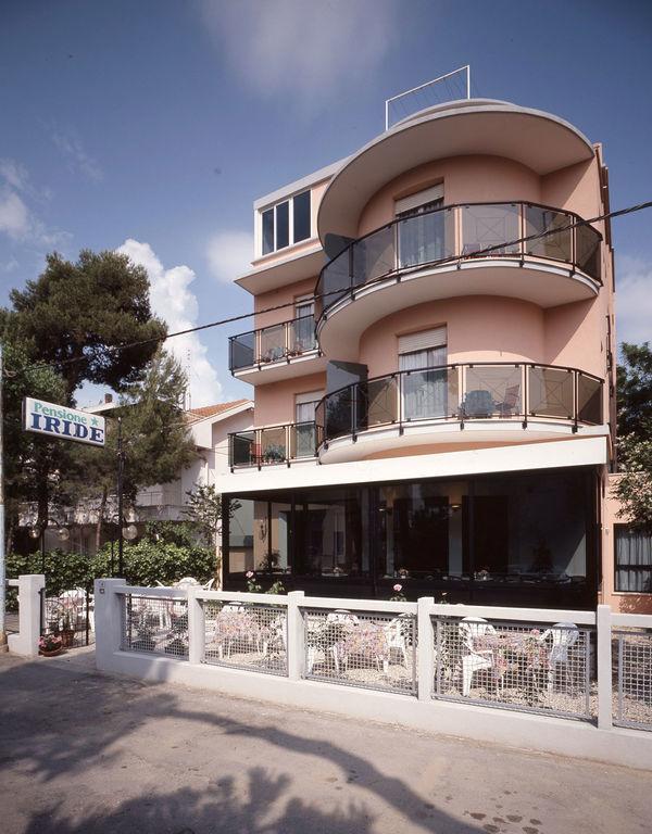 Hotel Iride Suite & Breakfast- Ideale Per Famiglie E Coppie Riccione Dış mekan fotoğraf